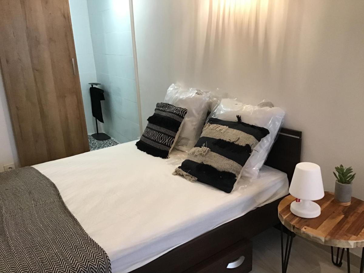 Loft Avec Beaucoup De Cachet Centre Historique Montpellier 아파트 외부 사진